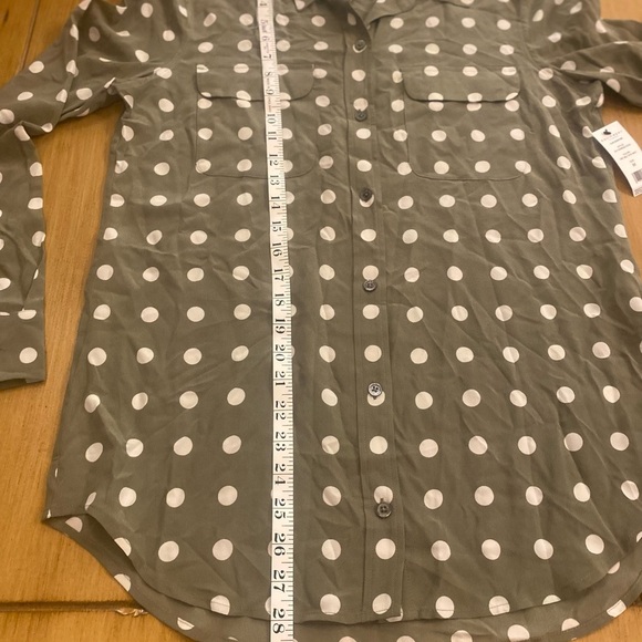 Equipment Women’s Silk Olive Sage Polka Dot Button-Down Long sleeve Shirt New M - Picture 7 of 14